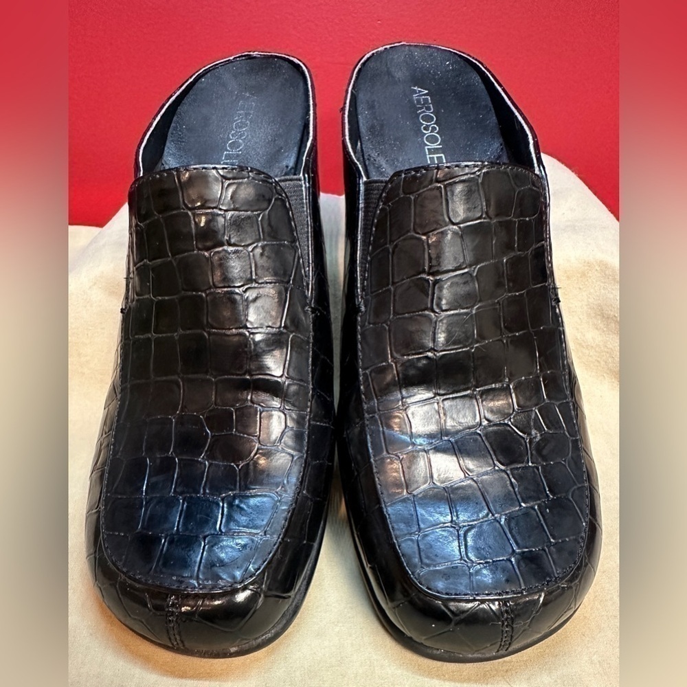 Aerosoles Mules Clogs Black Croc Embossed Patent Leather Women’s Size 7.5 - Picture 2 of 10